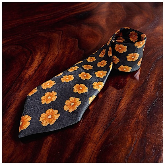 Bijan Black Silk Floral Tie - Orange Daisy Print | Statement Luxury Neckwear - Picture 10 of 15